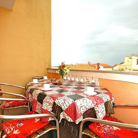 Apartment Vladimir *